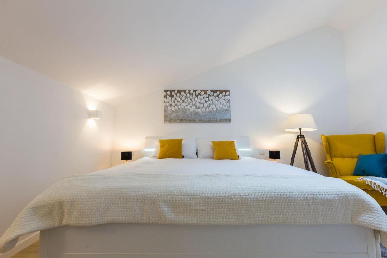 Kuki Apartment With Balcony 자다르 외부 사진